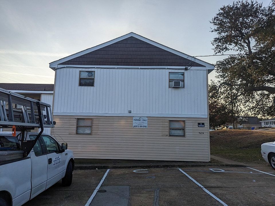 1st image of 9628 Elnora St APT C
