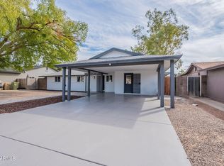 5517 W Sunnyslope Ln, Glendale, AZ 85302