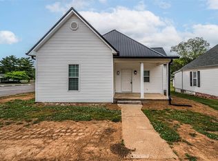 110 E 5th St, Smiths Grove, KY 42171