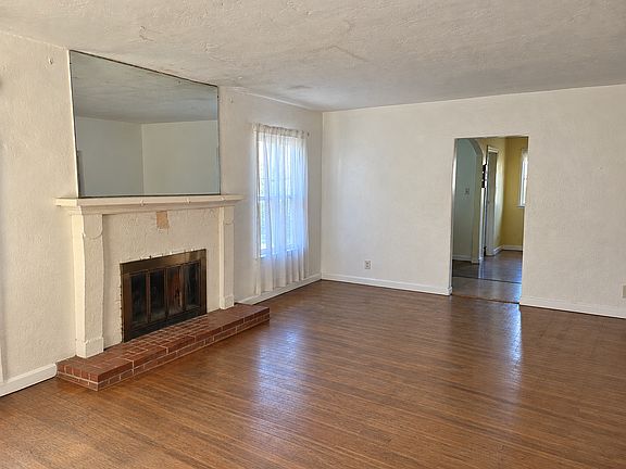 3rd image of 5733 Alta Punta Ave