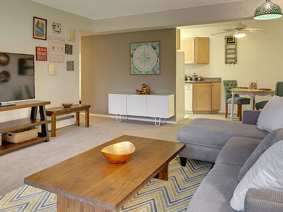 3rd image of 4820 Highway 7 APT 00404