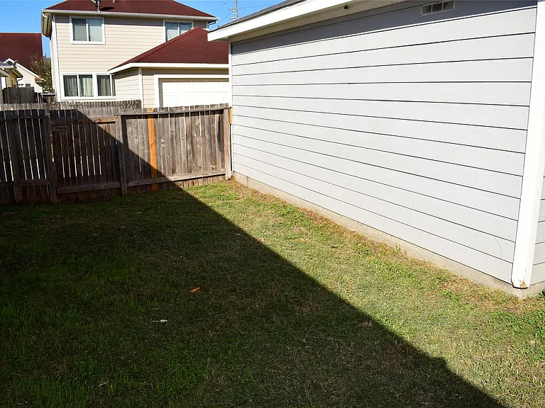 20638 Patriot Park Ln — Photo 46