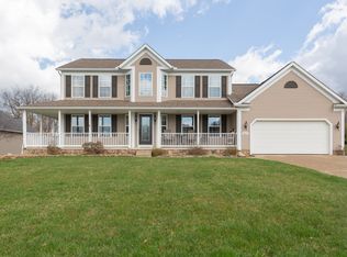 1411 Stone Ledge Ct, North Canton, OH 44720