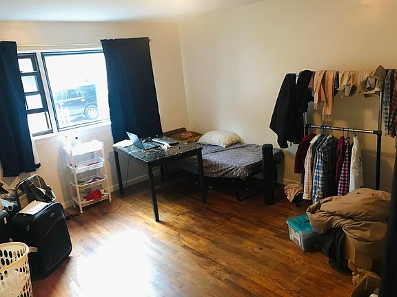 2nd image of 2153 Quimby Ave #1