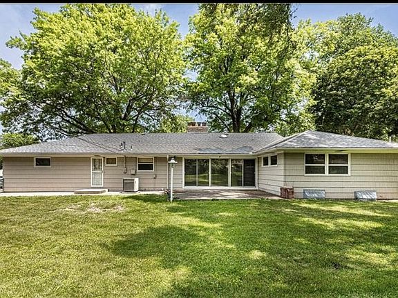 4th image of 6207 Longview Rd