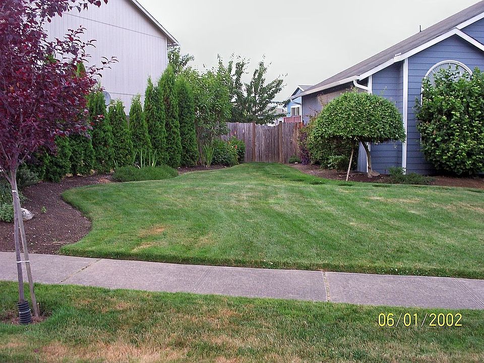 2nd image of 715 95th Dr SE