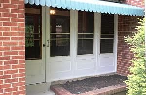 5th image of 640 Glenmont Ave