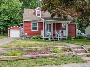31 Deering Ln, Naugatuck, CT 06770