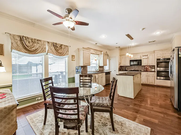 1306 N Gabriel River Cir — Photo 16