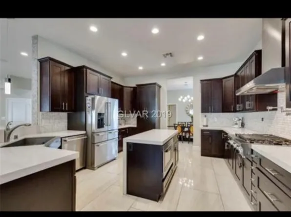 2609 Sun Reef Rd, Las Vegas, NV 89128