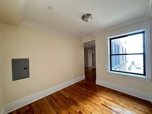 3rd image of 9201 John F Kennedy Blvd #22E