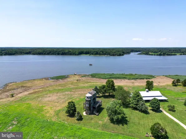 405 Lands End Rd, Centreville, MD 21617