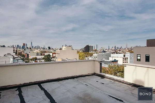 Rented by Bond New York | media 33