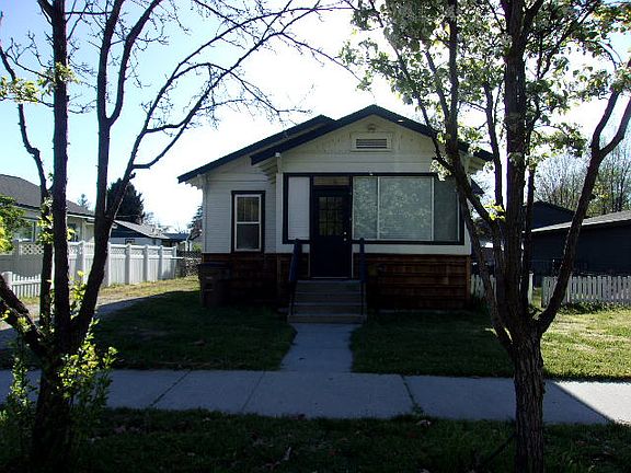 2nd image of 212 N Johns Ave