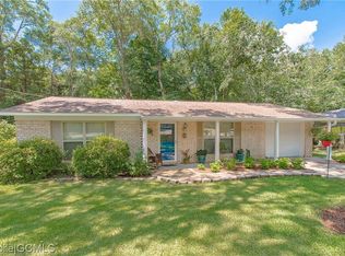 106 Paddock Dr, Fairhope, AL 36532