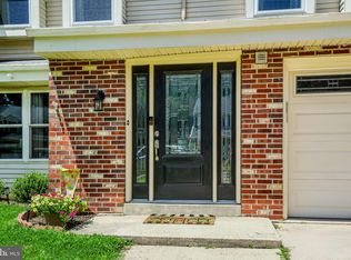120 Calderwood Ln, Mount Laurel, NJ 08054