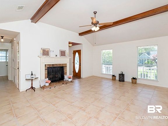 2nd image of 2809 Woodland Rd