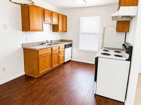 2nd image of 5704 Greengate Dr APT A