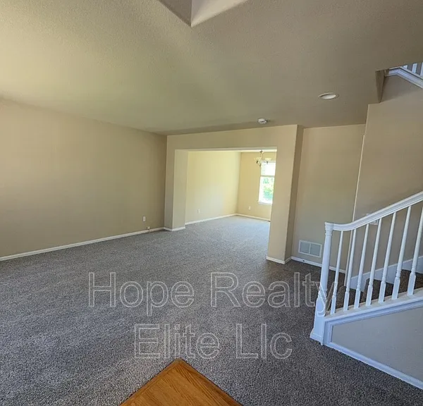 12119 Point Reyes Dr — Photo 2