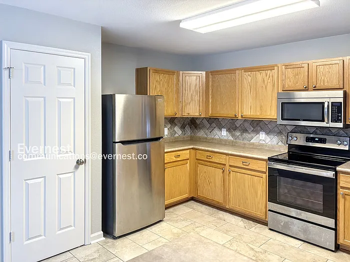 193 Sagebrook Dr — Photo 4