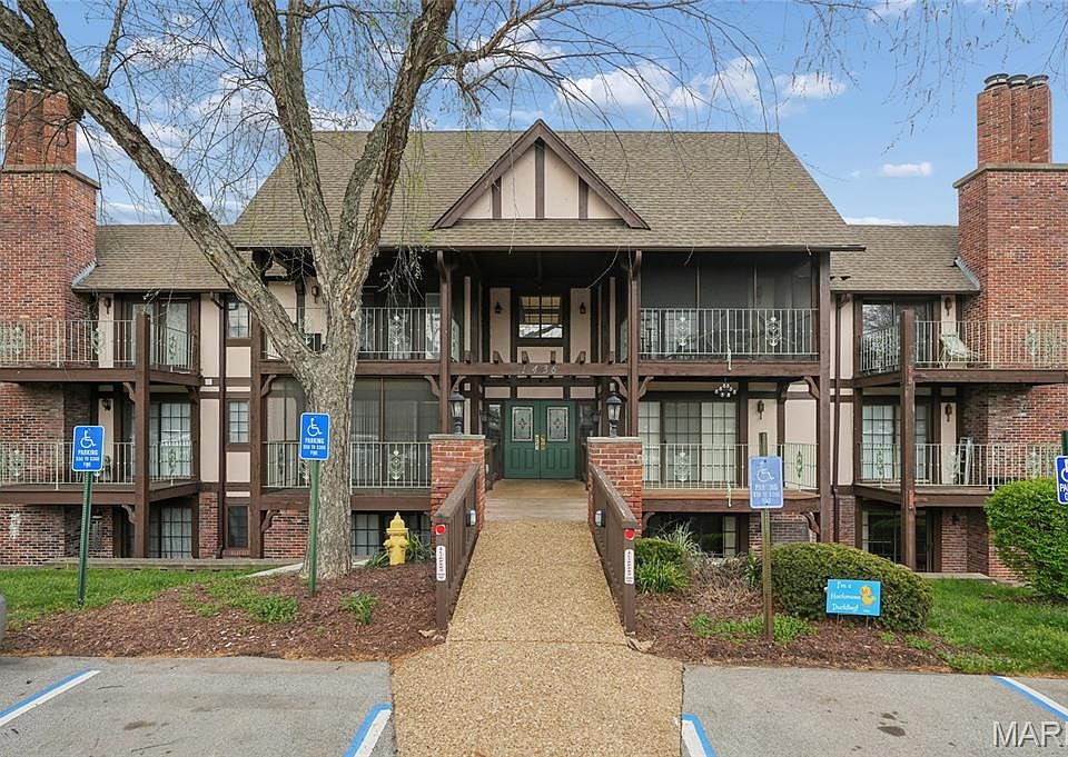 1st image of 1436 Heritage Lndg APT 310