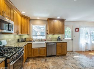 5300 Florence Ave, Downers Grove, IL 60515