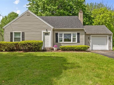 1617 Five Mile Line Rd, Penfield, NY, 14526