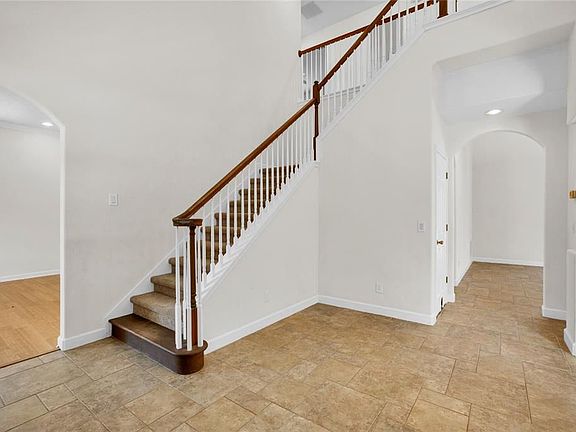 4th image of 9040 Paolos Pl