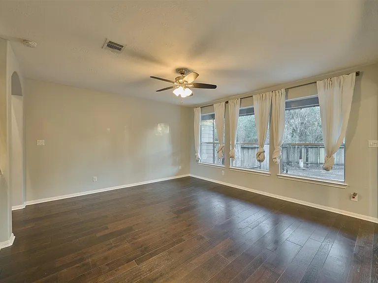 87 Benedict Canyon Loop — Photo 15