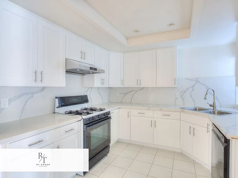 15748 Tetley St #8 — Photo 13