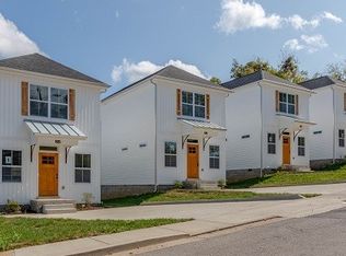 815 Charlotte St, Clarksville, TN 37040