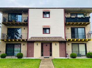 7312 W 86th St APT 1A, Bridgeview, IL 60455