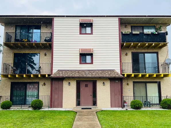 7312 W 86th St APT 1A, Bridgeview, IL 60455
