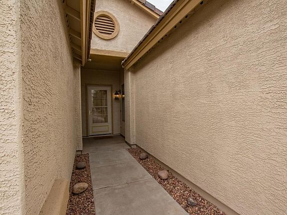 4th image of 7208 S 44th Ln
