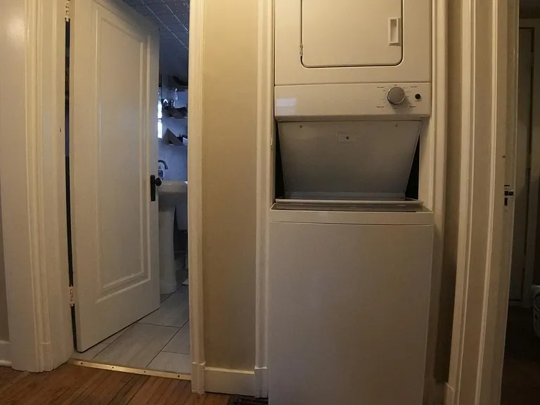 washer & dryer