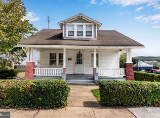 420 Chestnut St, Mount Holly Springs, PA 17065
