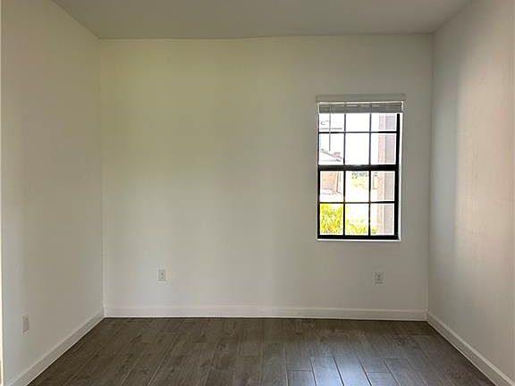 5th image of 10800 Timber Creek DR