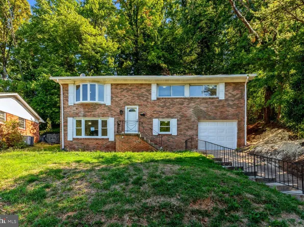 101 Cree Dr, Oxon Hill, MD 20745