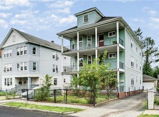27 Longfellow Ter, Providence, RI 02907