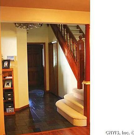 2nd image of 86 Port Watson St