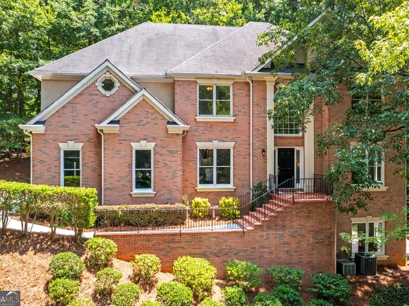 130 Seville Chase, Sandy Springs, GA 30328
