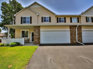 9765 Urbandale Ln N, Maple Grove, MN 55311