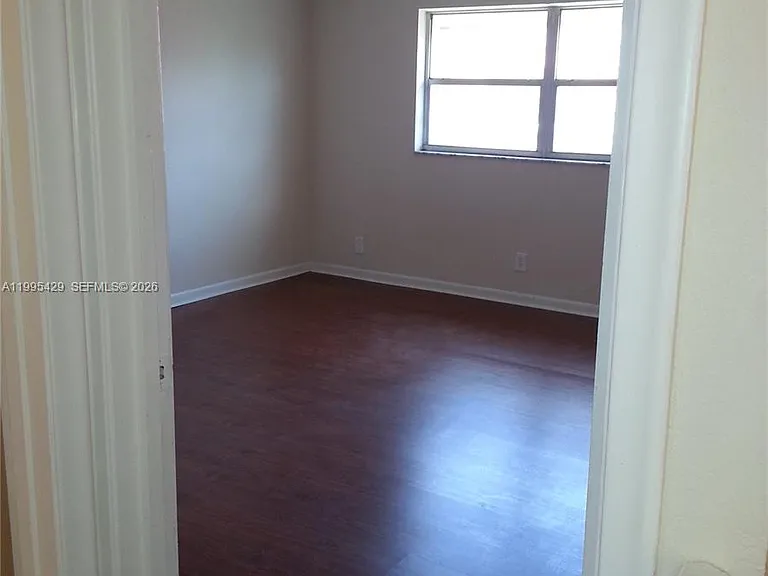 2604 NW 52nd Ave #C15 — Photo 11