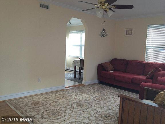 4th image of 10806 Warwick Ave
