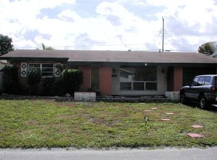 7840 W Venetian St, Hollywood, FL 33023
