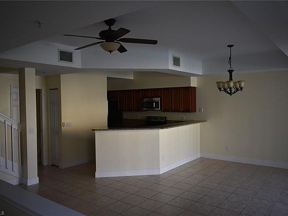 4th image of 4345 Cortina Cir