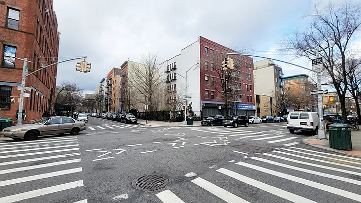 Rented by CPRE NY LLC | media 9