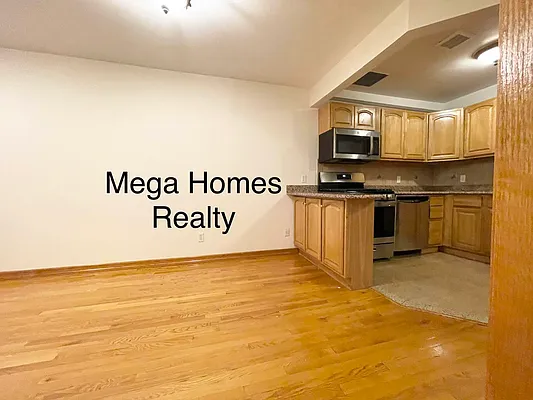 Rented by Mega Homes Realty INC | media 26