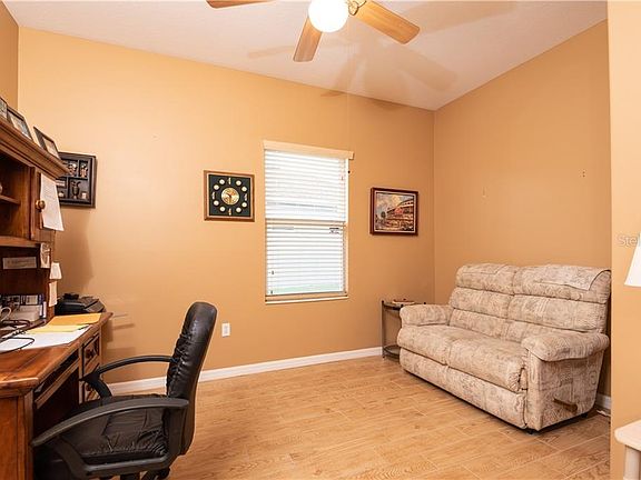 5th image of 1705 Sunderland Dr