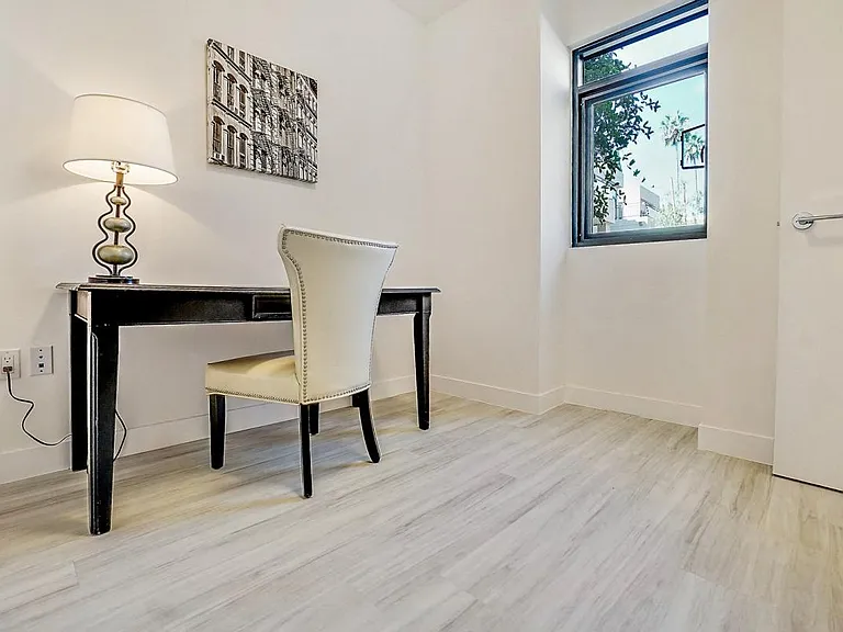 5420 Yolanda Ave — Photo 16